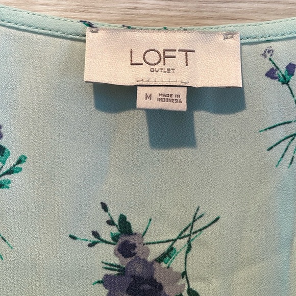 Loft Outlet polyester blouse. Size: M. Color: Light teal and purple flowers. - Picture 3 of 6